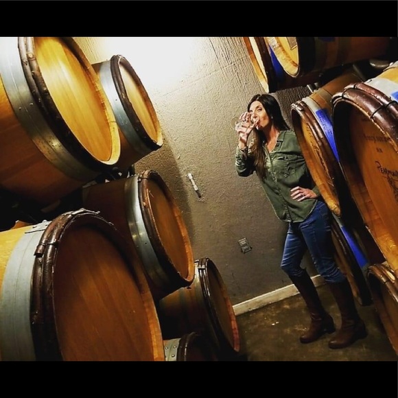 Meet your Posher, Jena - Picture 9 of 10